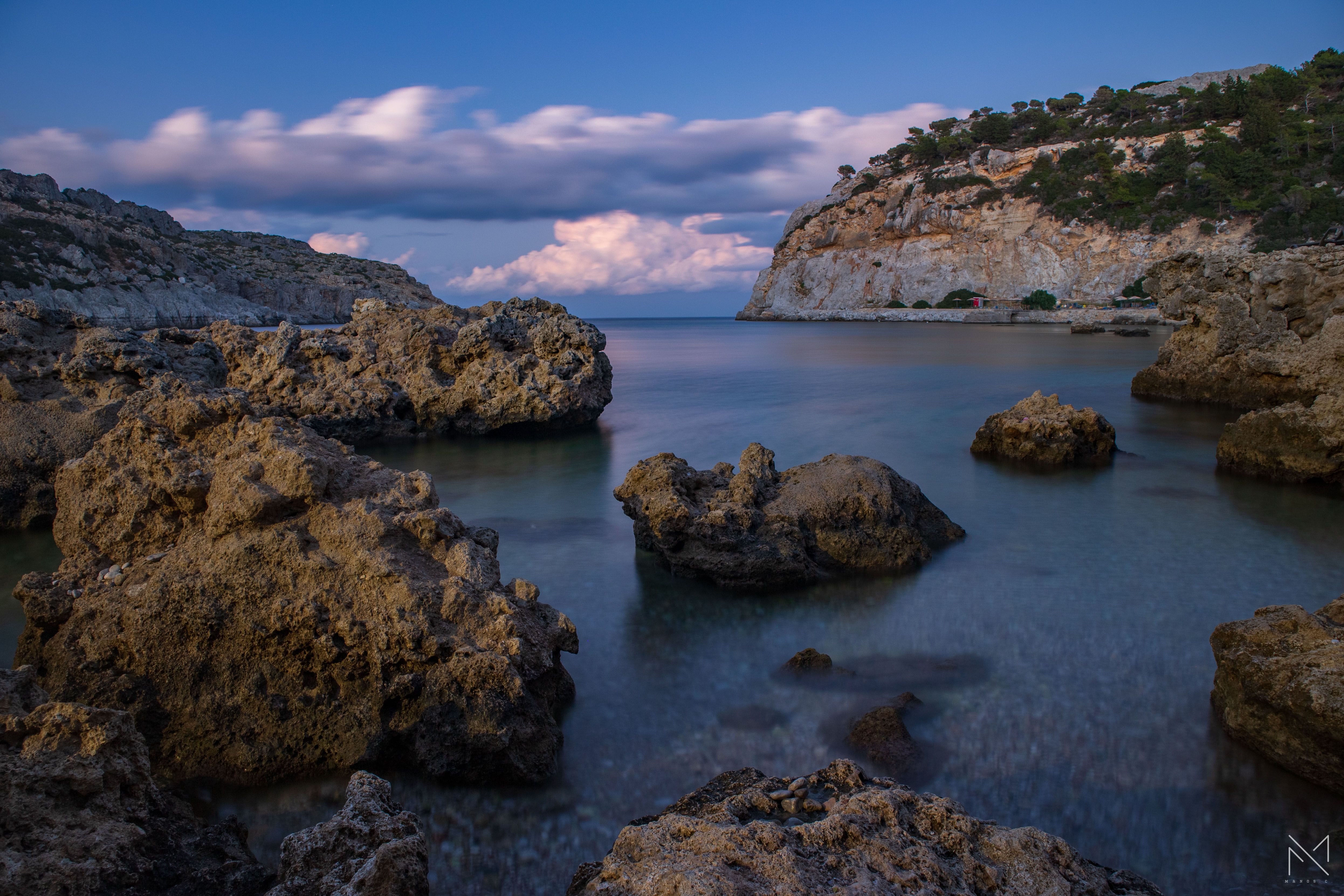 🏖️🌊 Anthony Quinn Bay